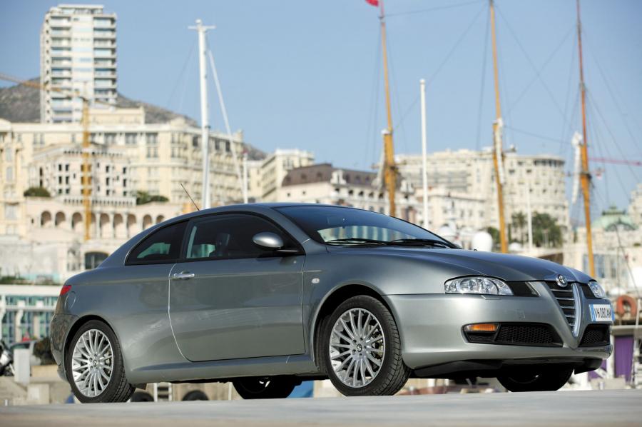  Alfa Romeo GT (937C) 2003 года  (WW) (фото 36 из 53)
